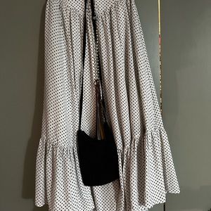 Polkadot, high low maxi Umgee skirt. Size large. tiered ruffle.